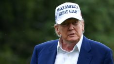 Donald Trump « extrêmement satisfait » du projet d’imposer des droits de douane de 50 % à l’UE