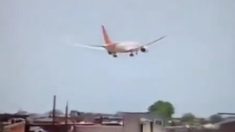 Inde : un avion avec plus de 200 passagers à son bord s’est écrasé à Ahmedabad